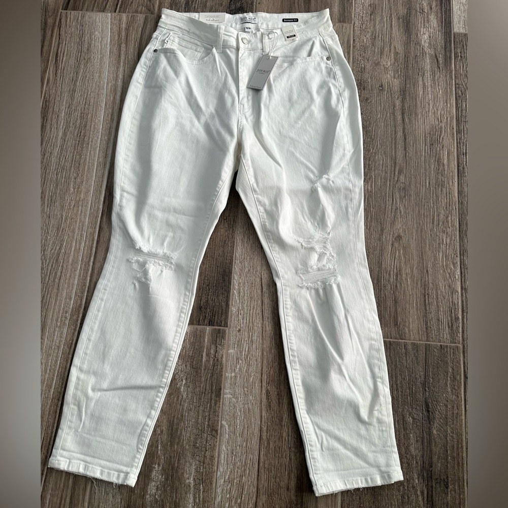 Judy Blue White Mid Rise Pants